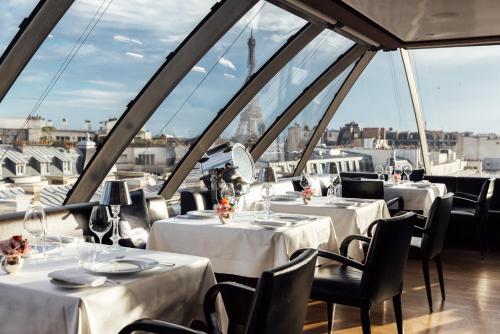 The Peninsula Paris photo 68