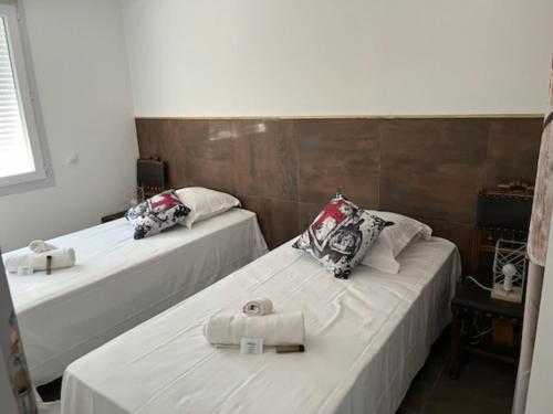 Katil atau katil-katil dalam bilik di Gîte - Les Salons du Bastier