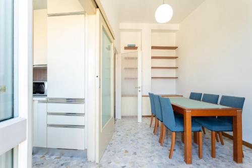 Garibaldi Two Bedrooms by Halldis