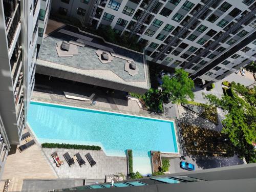 Πισίνα στο ή κοντά στο The base Pattaya condo TH
