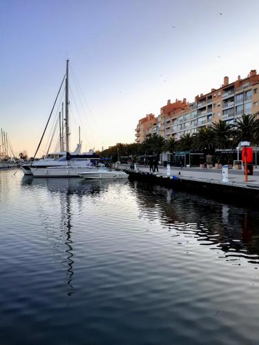 50 m2 - Le PORT, HYERES