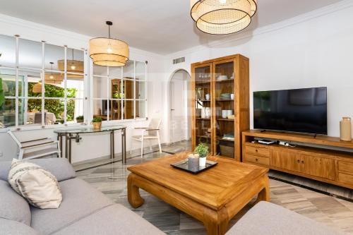 Amplio apartamento planta jardin Nagueles