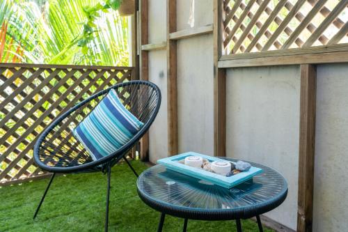 Κήπος έξω από το VIVID - Lake Macquarie Cosy House, heated pool, ev station, fireplace 1 hour from Sydney