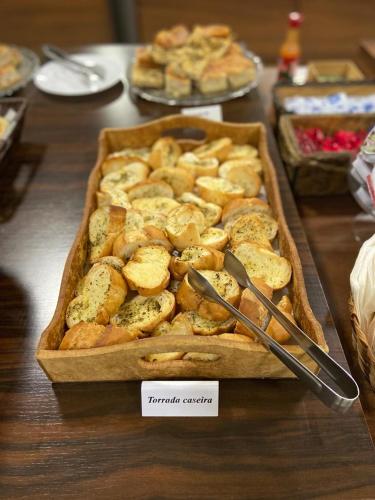 Makanan di atau berdekatan hotel