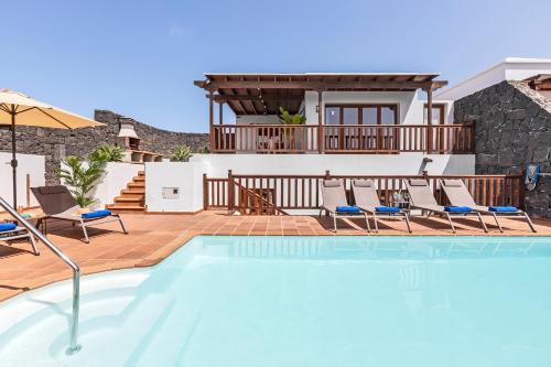 Villa Rosa by Villalia