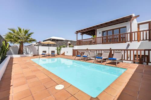 Villa Rosa by Villalia