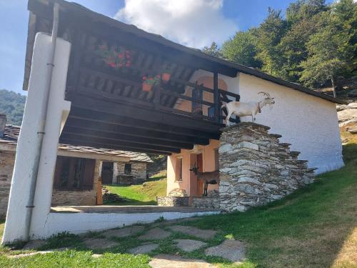 アパートメントが所在する建物