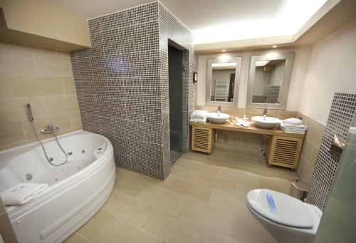 Koupelna v ubytování Kazarma Hotel