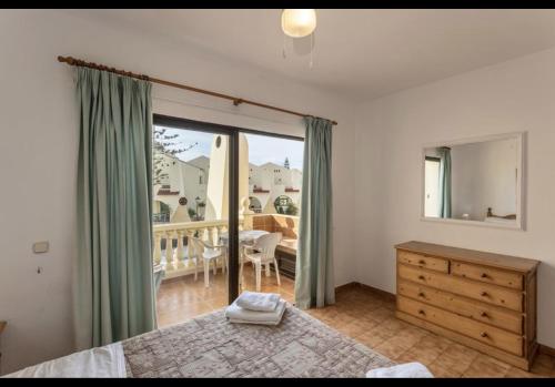Costa Adeje - 2 bedroom large duplex apartment with double terrace