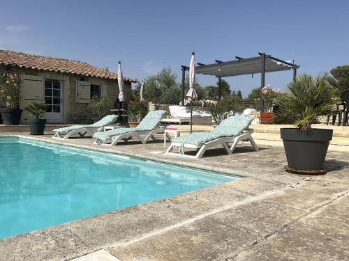 Πισίνα στο ή κοντά στο Chambre d'hôtes chez Maguy B-Villa Makeire