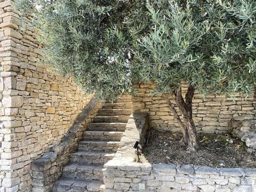 Φωτογραφία από το άλμπουμ του Chambre d'hôtes chez Maguy B-Villa Makeire στη Gordes