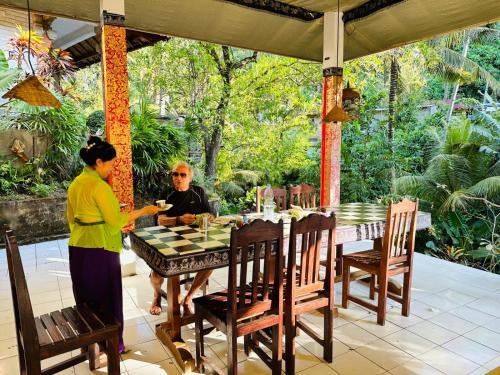 Zahrada ubytování Pondok Wisata Grya Sari