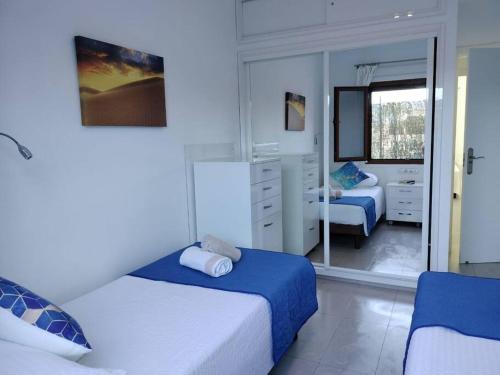 Los Balandros104 mit Terrasse by SunHousesCanarias