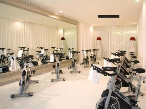 LUX 2B-2B at ICON - Water View & 5-Star Amenities photo 29