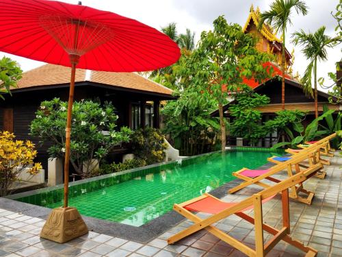Baan Saen Fang Chiang Mai - SHA Plus 내부 또는 인근 수영장