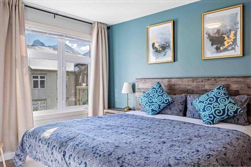 Postel nebo postele na pokoji v ubytování Lux 2BR 5BD Suite Mountain view!