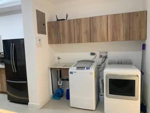 Η κουζίνα ή μικρή κουζίνα στο Casa Abby Tamarindo