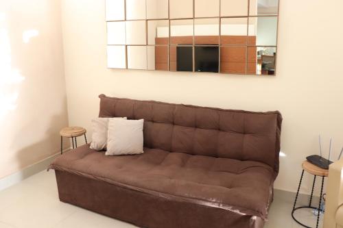 Χώρος καθιστικού στο Linda Casa na EPTG com lazer completo - Brasília