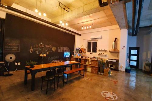 Μια τηλεόραση ή/και κέντρο ψυχαγωγίας στο Yeosu Loft House