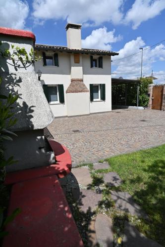 Edificio in cui si trova la villa