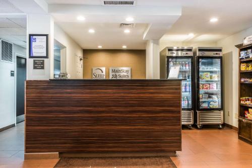 Sleep Inn & Suites Pittsburgh – Photos 5