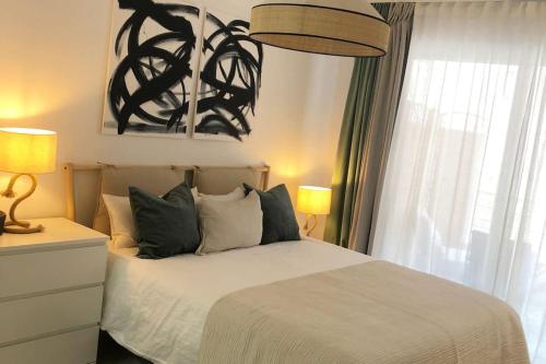 Gallery image of Galeon Studio Deluxe in Torrevieja