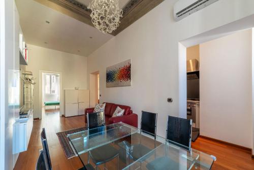 GuestHost - Vittorio Emanuele Elegant Apartment