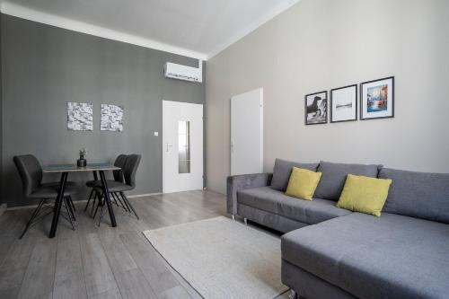Brand new luxury 2 bedroom apartment near augarten