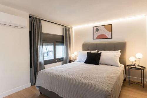 Academy Elegant Penthouse Loft / Stunning Terrace