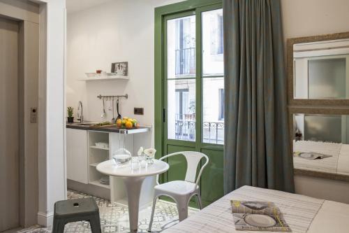 バルセロナにあるAinB Born-Dames Apartmentsのギャラリーの写真