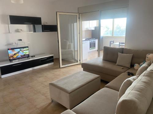 Luis home - Imazhi 4
