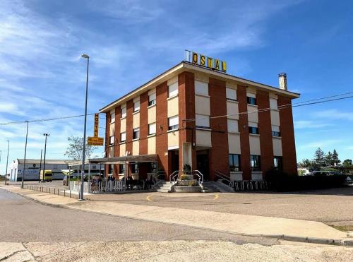 HOSTAL ALTO PÁRAMO, Villadangos del Páramo – Bijgewerkte ...