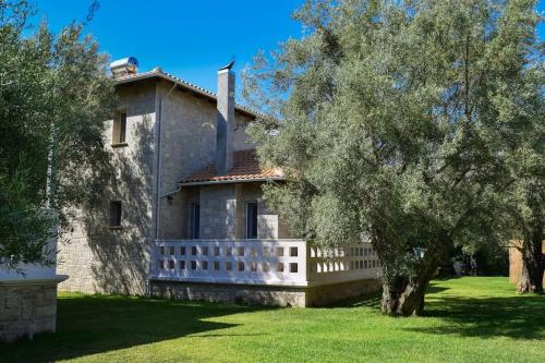 Villa *DROSIA*/5' from town & sea/Mountain View
