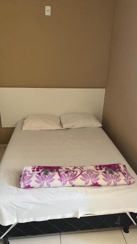 Katil atau katil-katil dalam bilik di Hotel JK Buenópolis