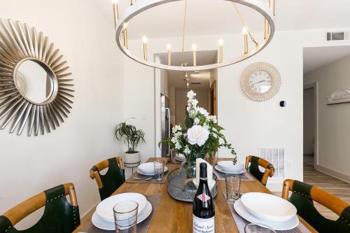 Gallery image of Amazing 3-Bedroom Luxury Condo Just Steps to the French Quarter in New Orleans
