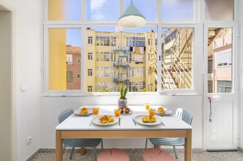 WHome Lisbon Urban Chic, Great for D Nomads & R Workers