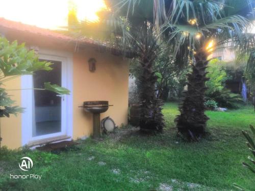 Κήπος έξω από το Residenza ammiraglio Filippo