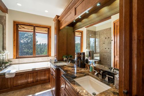 Φωτογραφία από το άλμπουμ του Off Grid Luxury Experience σε Green Mountain Falls