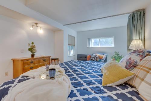 Bright and Airy Seattle Abode Less Than 9 Mi to Space Needle_2
