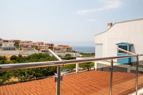 Kép Peaceful House with Refreshing Terrace in Cesme szállásáról Çeşmében a galériában