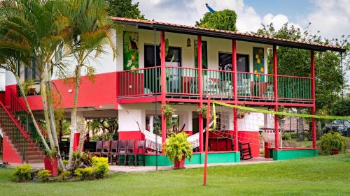 Los Cerezos D’Oro Villas & Spa