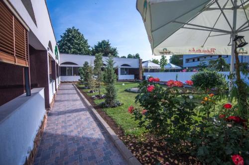 Zahrada ubytování Casa Timerar