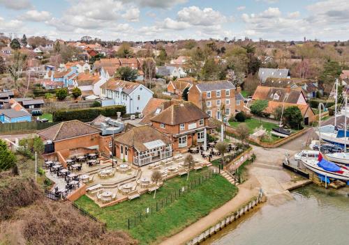 Deben Vale – Photos 4