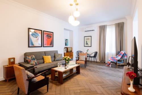 hotelise I Azure Apartment