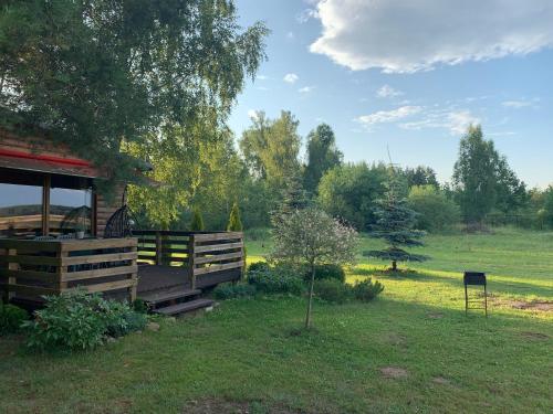Сад в Pociunai relax house