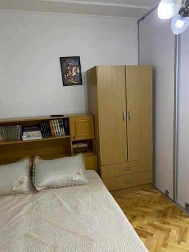 Postel nebo postele na pokoji v ubytování Privatna kuća 1