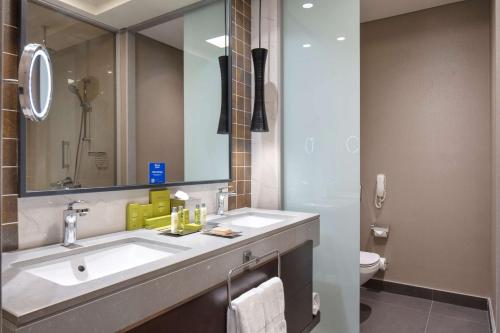 Ένα μπάνιο στο Hilton Istanbul Bakirkoy