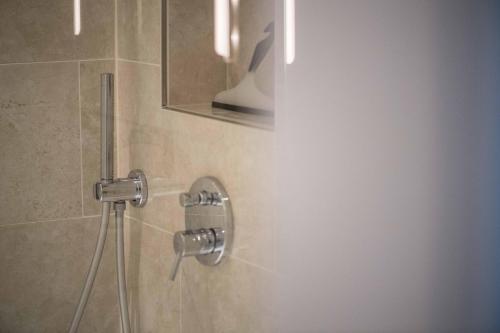 Koupelna v ubytování Lakeview Panorama Penthouse with Washer & Dryer