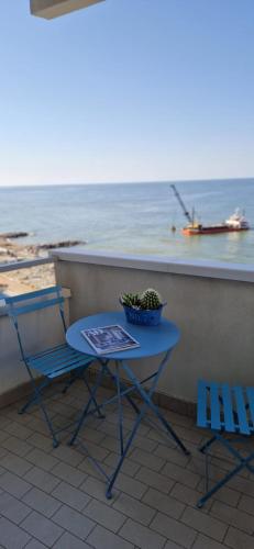 LAMAR SUITES Seafront Apartments – Photos 4