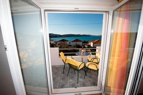 Apartment for 4 near the beach